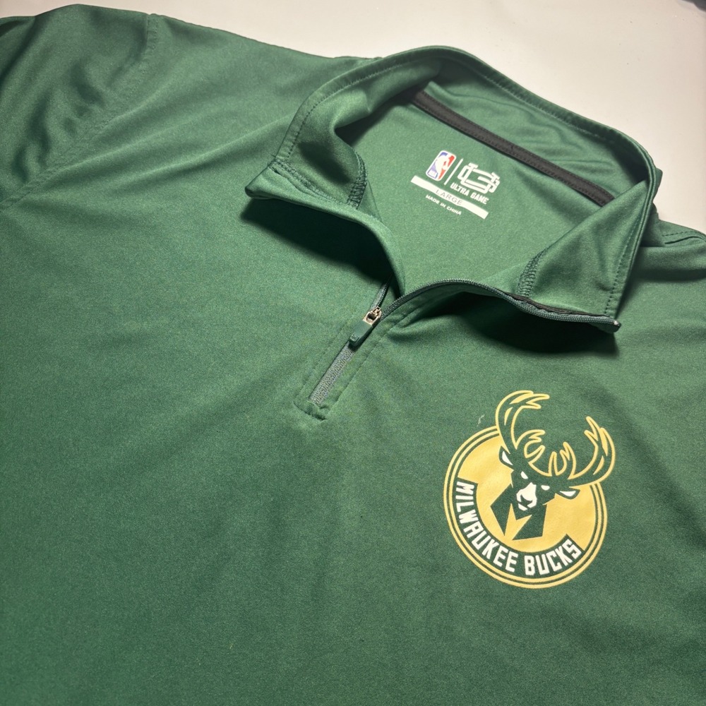 NBA Milwaukee‎ Bucks Ultra Game Pullover Long Sleeve Shirt - Large